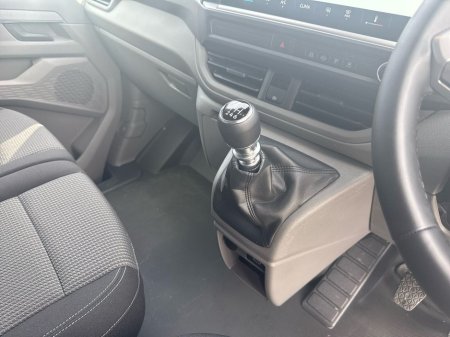 2025 Volkswagen Transporter  €33,495 thumbnail