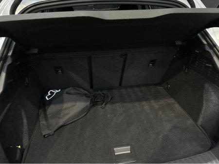 2024 Audi A3 40 TFSIe HYBRID SPORT AUTO €32,950 thumbnail