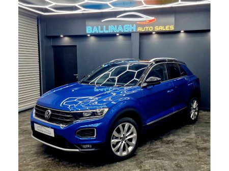 2022 Volkswagen T-Roc 2.0 TDI 150bhp Sport €29,950 thumbnail