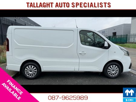 2019 Renault Trafic Medium Wheel Base High Spec €12,804
