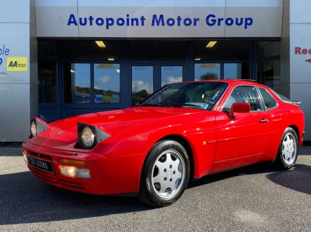 1989 Porsche 944  €24,895