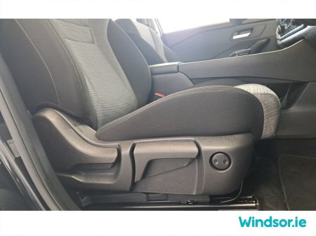 2023 Nissan X-Trail ePOWER SV PREMIUM 5 Seater €42,995 thumbnail