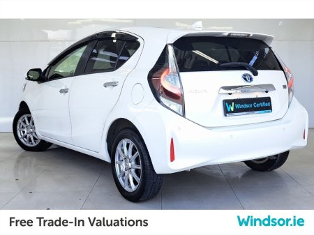 2021 Toyota Aqua HYBRID €16,995