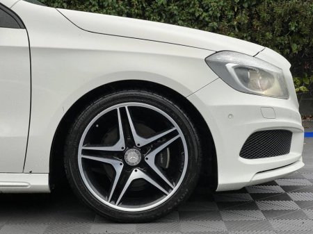 2015 Mercedes-Benz A Class A180 AMG-LINE 1.6 // SERVICE HISTORY // REVERSE CAMERA // DUAL ZONE CLIMATE CONTROL €15,750 thumbnail