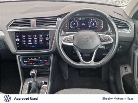 2022 Volkswagen Tiguan Life 1.4TSI PHEV DSG, Rear Camera €36,495 thumbnail