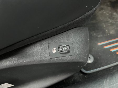 2016 Peugeot 2008 2016 PEUGEOT 2008 AUTOMATIC 4 CROSS CITY 1.2 AUTOMATIC / HEATED SEATS / PARKING SENSORS €11,950 thumbnail