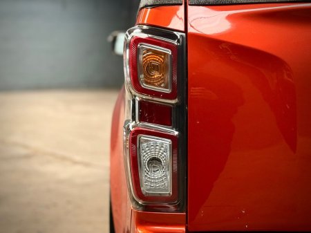 2021 Isuzu D-MAX DL40 DCB // 12 MONTH WARRANTY // SAME DAY FINANCE €26,750 thumbnail