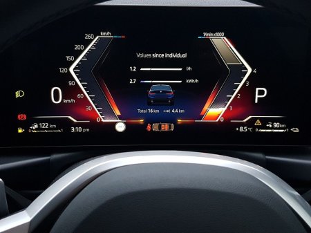 2026 BMW 3 Series 330e M Sport Saloon €69,807 thumbnail