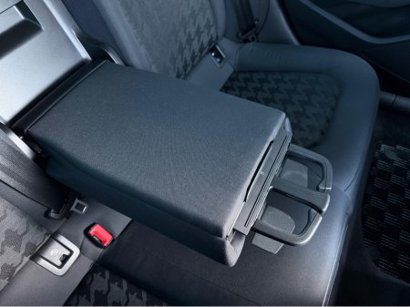 2014 Audi A3 1.4 TFSI SPORT S-TRONIC SALOON €15,450 thumbnail