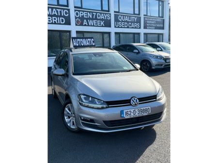 2016 Volkswagen Golf  €13,990