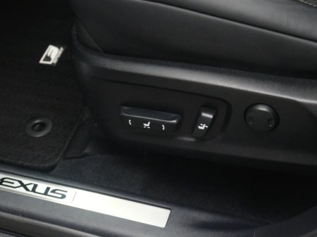 2017 Lexus RX 450 h  €37,990 thumbnail