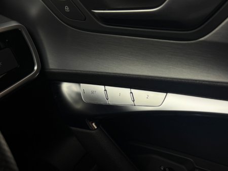 2025 Audi A6 50 TFSI E S LINE QUATTRO €56,990 thumbnail