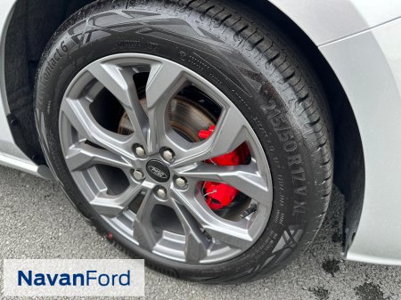 2026 Ford Focus St-Line 1.0 Mild-Hybrid 125Ps *Parking Pack* €36,450 thumbnail