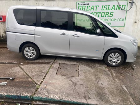 2016 Nissan Serena  €18,450