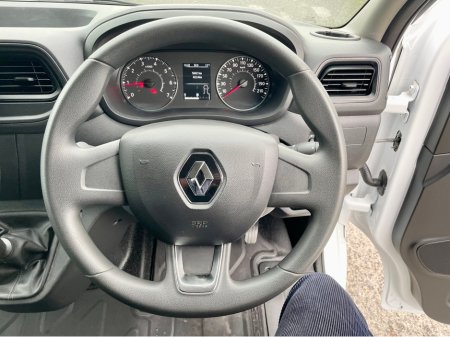 2023 Renault Master LM35 BUSINESS  2.3 BLUE DCI 135BHP FWD LWB €22,000 thumbnail