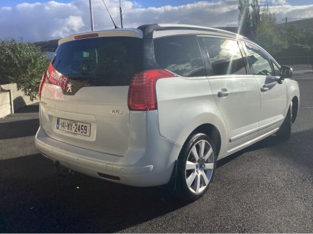 2014 Peugeot 5008 ** 7 SEATER * 1.6 DIESEL €9,950