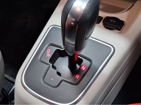 2014 Volkswagen up! **AUTOMATIC** €7,888 thumbnail