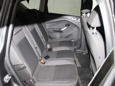 2017 Ford C-Max Zetec 1.5 TDCI 95PS M6 4DR €12,999 thumbnail