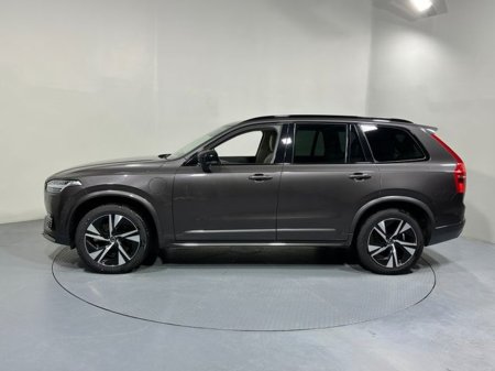 2023 Volvo XC90 T8 AWD Dark Theme €67,800