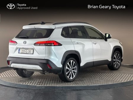 2023 Toyota Corolla Cross 2.0 Sport Hybrid *Black Roof* €34,950