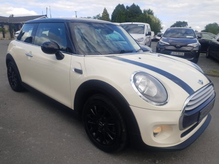 2014 MINI Hatch Cooper D