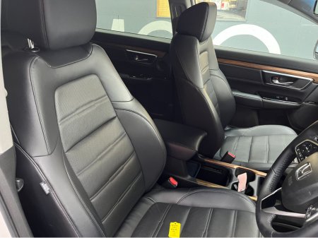 2019 Honda CR-V €27950! 2019 HONDA CR-V HYBRID EX MASTERPIECE 2.0 AUTOMATIC / CRUISE CONTROL / REVERSE CAMERA / ELECTRIC MEMORY & HEATED SEATS / PADDLE SHIFTERS €27,950 thumbnail