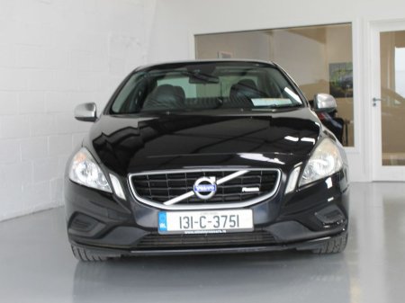 2013 Volvo S60 D3 (136HP) R-design 4DR €7,999