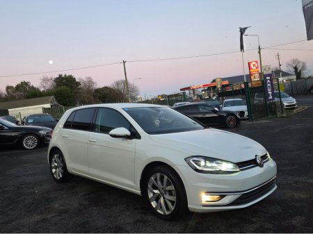 2017 Volkswagen Golf ( 172 REG ) HIGHLINE 1.4 MK7.5 SAT NAV PACK - VIRTUAL CLOCKS -REVERSE CAMERA - NAVIGATION - CARPLAY - ANDROID AUTO- BLIND SPOT REAR TRAFFIC ASSIST - DISCOVER PRO €17,950 thumbnail