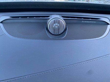 2025 Volvo XC90 T8 Ultra Dark AWD Auto (PHEV) €84,900 thumbnail