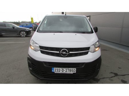 2023 Opel Vivaro KOMFORT L2 1.5 D-TURBO 100PS €22,000