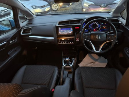 2013 Honda Fit  €8,250 thumbnail