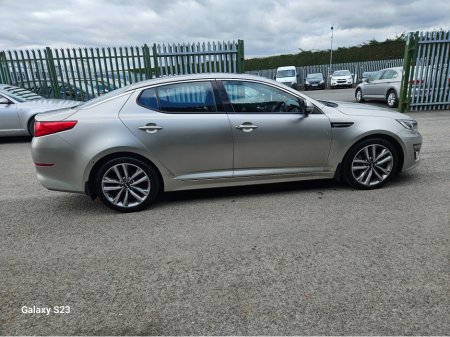 2015 Kia Optima PLATINUM 4DR €6,950