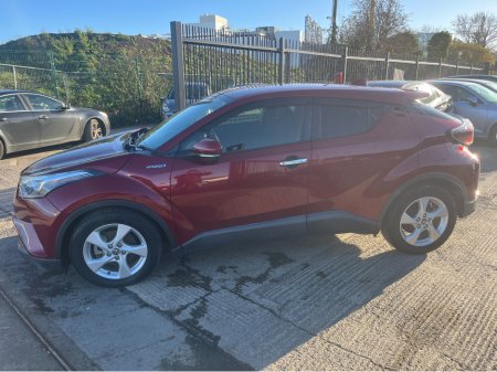 2018 Toyota C-HR 1.8 HYBRID AUTO *JUST 12,000KM* €19,450