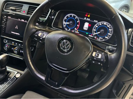 2018 Volkswagen Golf Automatic DSG  Bluemotion Hiline only 34000 kms €19,499 thumbnail