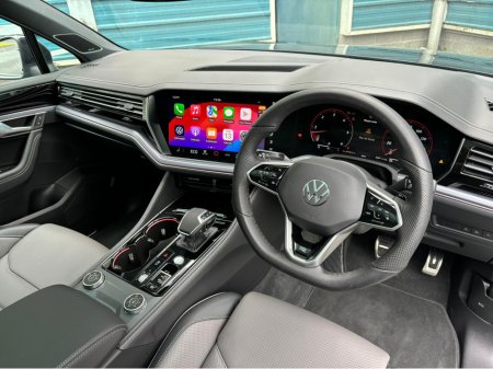 2023 Volkswagen Touareg N1 2 Seat Commercial Van €59,950 thumbnail