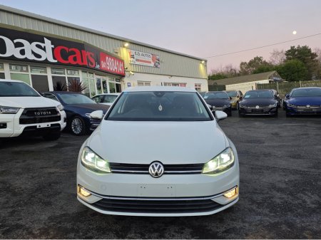 2017 Volkswagen Golf ( 172 REG ) HIGHLINE 1.4 MK7.5 SAT NAV PACK - VIRTUAL CLOCKS -REVERSE CAMERA - NAVIGATION - CARPLAY - ANDROID AUTO- BLIND SPOT REAR TRAFFIC ASSIST - DISCOVER PRO €17,950 thumbnail