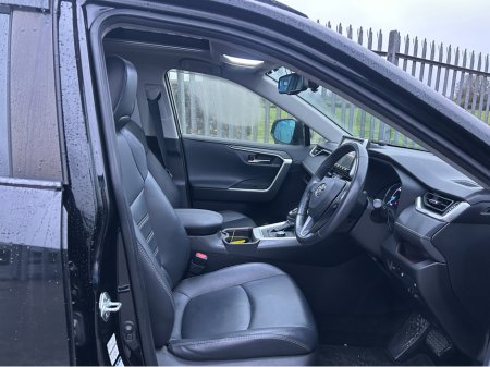 2020 Toyota Rav4 Sunroof Sport AWD Self Charging Hybrid €32,500 thumbnail