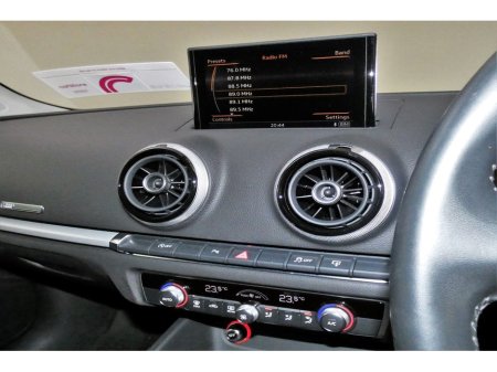 2016 Audi A3 1.4 TFSI S-TRONIC SPORTBACK *REVERSE CAM*PARK SENSORS* €16,890 thumbnail