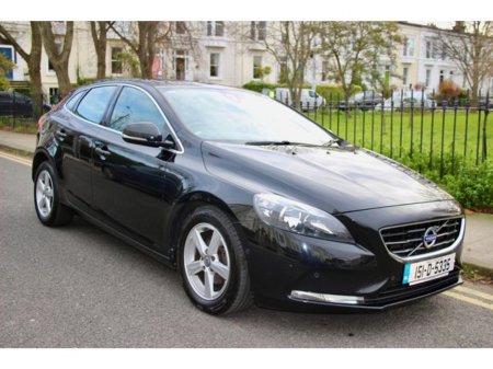 2015 Volvo V40 D2 SE 5DR, FSH, ONLY 95K KMS €10,950