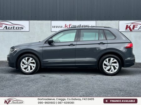 2022 Volkswagen Tiguan Life 2.0TDI 150bhp 6 Speed Manual 5dr - 221 Reg €32,495