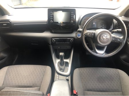 2023 Toyota Yaris LUNA AUTO  SOUTH DUBLIN  CAR 232 D €23,950 thumbnail