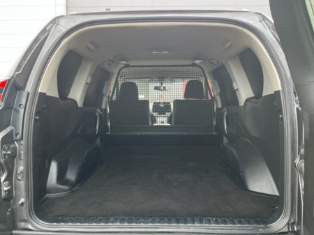 2022 Toyota Landcruiser LAND CRUISER LWB COMM €40,610 thumbnail