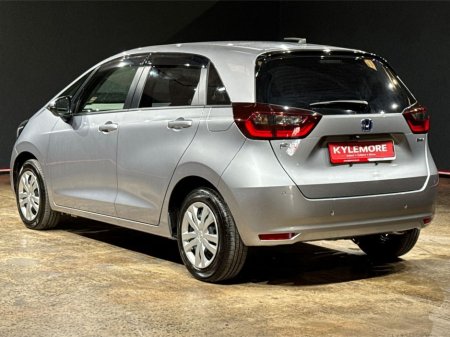 2024 Honda Fit VERY LOW MILEAGE - E-HEV - REVERSE CAMERA - PARKING SENSORS - ANDROID AUTO / APPLE CARPLAY €22,950 thumbnail