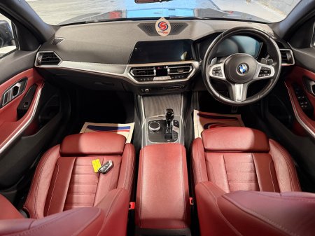 2022 BMW 3 Series  €38,995 thumbnail