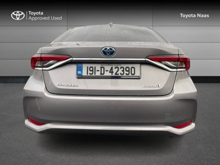 2019 Toyota Corolla COROLLA HYB LUNA SPORT SA €22,444