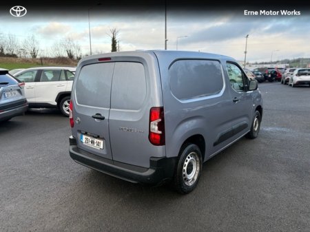 2025 Toyota Proace CITY 1.5 GX SWB 650KG €24,995