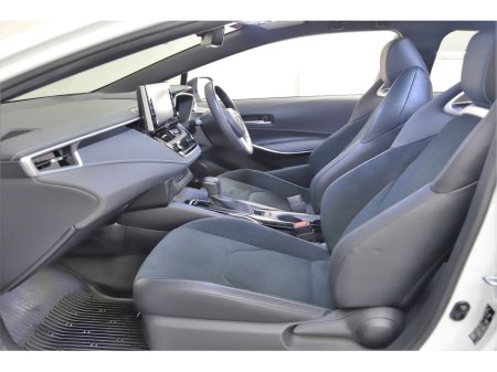 2020 Toyota Corolla 1.8 HYBRID SPORT 5DR *HALF LEATHER*REVERSE CAM*HEAD UP DISPLAY* €22,990 thumbnail