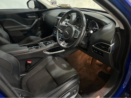 2018 Jaguar F-Pace 2.0 D R-SPORT PAN ROOF AUTO AWD €25,750 thumbnail