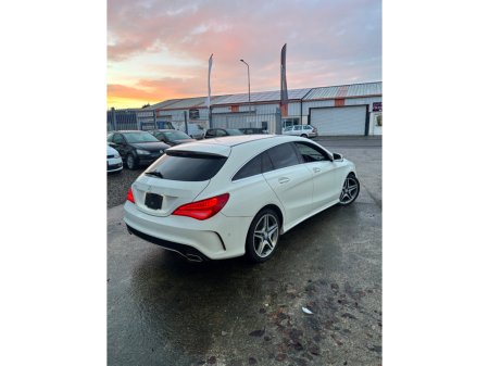 2016 Mercedes-Benz CLA Class 180 AMG LINE €18,995 thumbnail