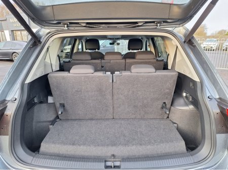 2023 Volkswagen Tiguan Allspace 2.0 TDI 150 7 SEATS AUTOMATIC *Virtual Clocks/Auto Tailgate/Led Headlights/ €37,950 thumbnail